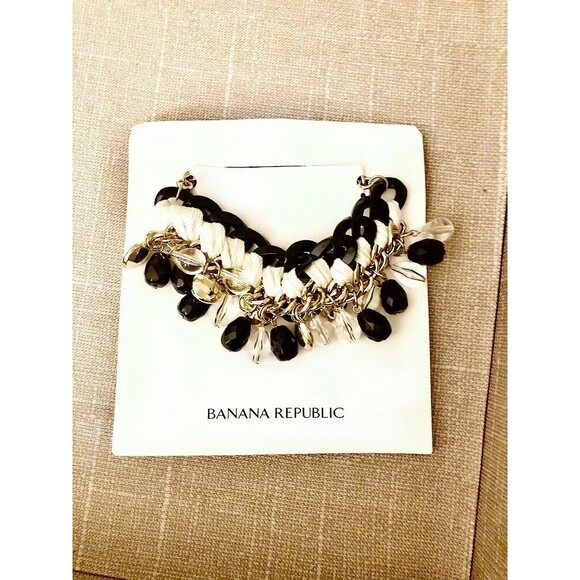 Banana Republic Charm Link Chain Toggle Black Gold Charm Bracelet NWT 55.00 - Picture 5 of 6